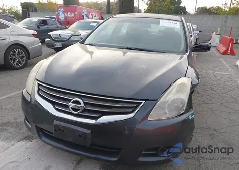2010 Nissan Altima 2.5 S z USA, uszkodzony, nr VIN 1N4AL2AP0AN501466